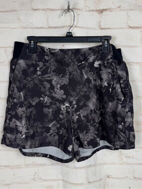 Athleta Brookly Athletic Shorts Size 16
